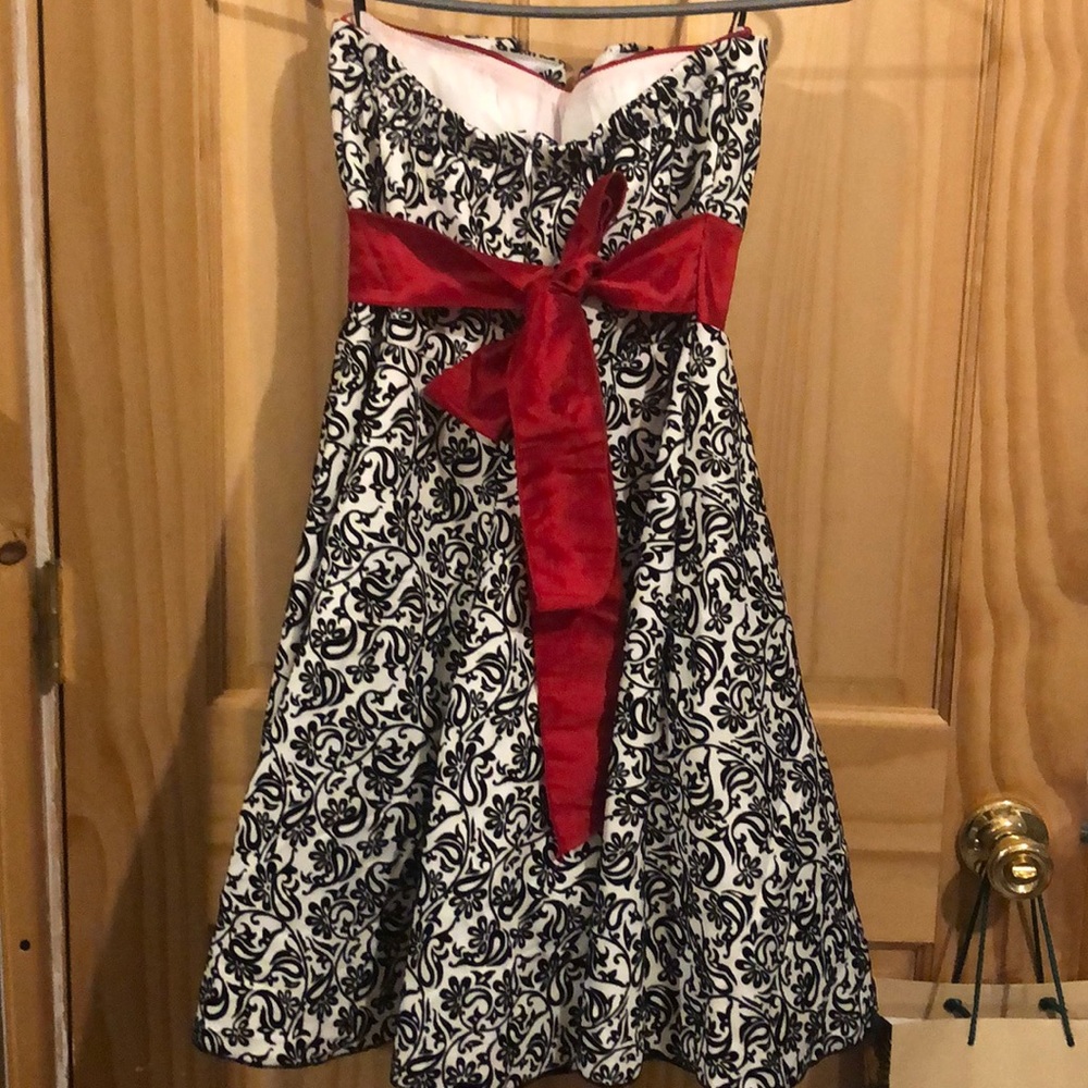 Party dress puffy